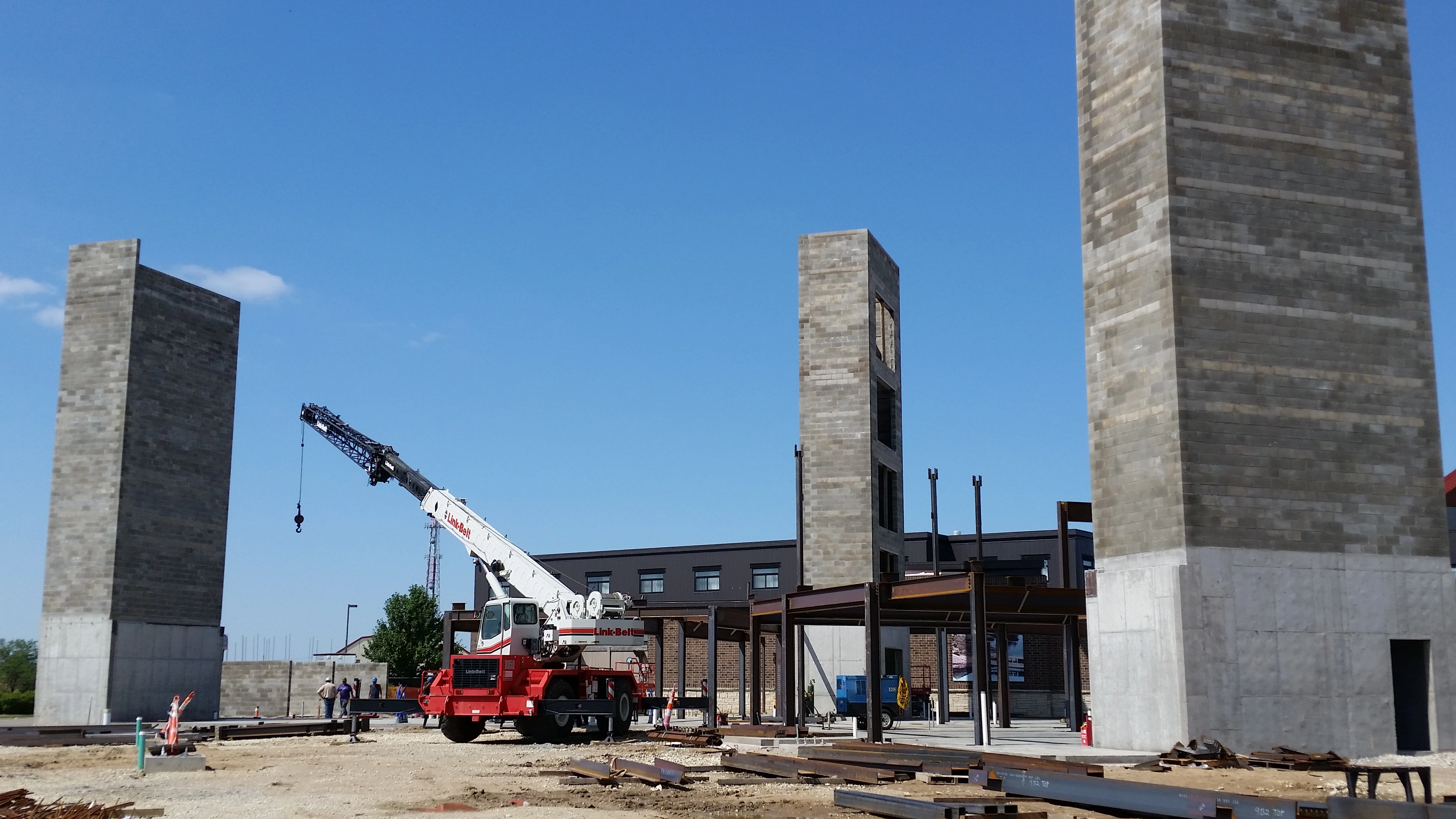 The SG crew constructing the Catfish Bend Casino.